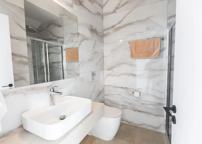 Orea Or2 * Ajia Napa